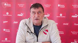 Es que el dt es paciente de riesgo, no solo por. Julio Falcioni Independiente Es Un Club Al Cual Es Imposible Decirle Que No Todas Las Noticias De Independiente Soy Del Rojo
