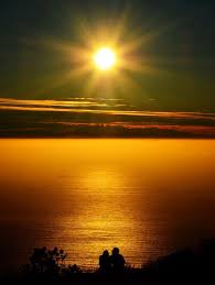 Lovers Sunset Find Super Cheap International Flights Https Thedecisionmoment Com Beautiful Sunset Beautiful Sunrise Nature Photography