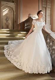 Brautkleid 5156 hochzeitshaus stuttgart brautkleid. Brautkleider Kollektion Eins Hochzeitshaus Esslingen Raum Stuttgart Kleider Hochzeit Zuchtige Brautkleider Hochzeit Kleidung