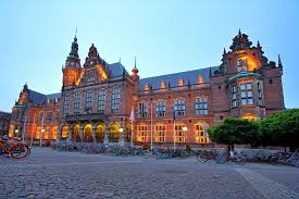 Het Academiegebouw Van De Rijksuniversiteit Groningen Groningen Stad Nederland