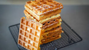 La Meilleure Recette De Gaufres Legeres Et Croustillantes D Herve Cuisine