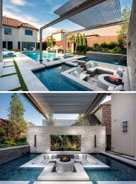 A Sunken Lounge A Cantilevered Deck And A Spa With A Fireplace Help Give This Pool A Luxurious Resort Like Feeling In 2020 Luxury Pools Pool Houses Modern Pools