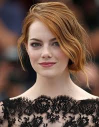 Emily jean emma stone (born november 6, 1988) is an american actress. Emma Stone Turns Heads In Striking Blue Ensemble At La La Land Movie Set Shoes Post