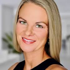 How long does it take for dunkins to review a application?