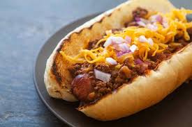 Heat the oil in a large skillet over high heat. Chili Dog Recipe