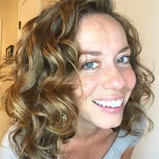 If you have fine or thin hair, set the temperature to around 300 degrees f. How To Add Volume To Wavy Hair By Using The Rainbow Clipping Method Naturallycurly Com