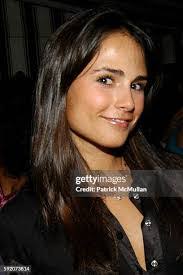 Jordana Smith's Instagram, Twitter & Facebook