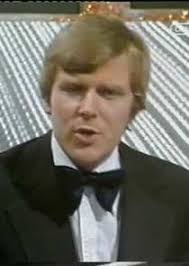 Derek Hobson's Instagram, Twitter & Facebook