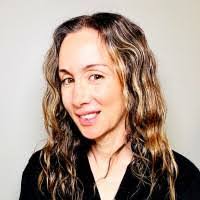 Colleen Blanchard's Instagram, Twitter & Facebook