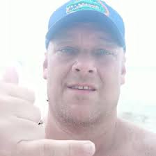 Alien Trash Kitty added a new photo.