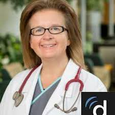 Betsy Chappell's Instagram, Twitter & Facebook