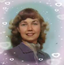 Found this gorgeous picture of my sister-in-law, Dee.❤️ She was the best  friend I ever had and yes she was so beautiful😘