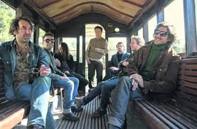 I got the sense that this is a touristy place, but it's more of a place where locals like to celebrate things where you will also see at least one group of tourists (like myself) there. Buenos Muchachos Crecer En Publico Y Sin Miedos Tvshow 21 04 2016 El Pais Uruguay