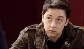 General Hospital Saturday Teaser Poll: Spinelli uncovers a lead