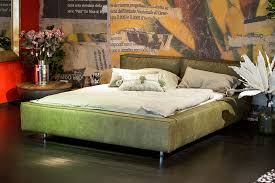 5 jahre alt, sehr gut erhalten, kaum gebraucht! Die Wascherei Bettrahmen Benny Leder