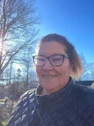 Abraham Valentin's Instagram, Twitter & Facebook