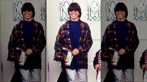 Unlimited space to host images, easy to use image uploader, albums, photo hosting, sharing, dynamic image resizing on web and mobile. The Kid From Mrs Doubtfire Is An Absolute Hunk Now