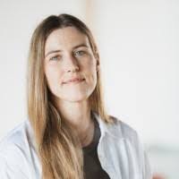 Julie Putz's Instagram, Twitter & Facebook