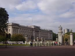 Смена караула у букингемского дворца в лондоне changing of the guard buckingham palace. Through Hyde Park To Buckingham Palace Hiking Route Outdooractive Com