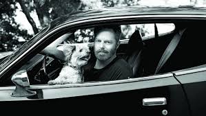 Jesse Tyler Ferguson Is Fully Committed Live Happy Magazine