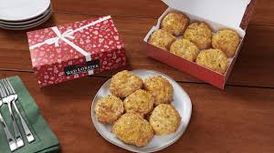 Just ordered red lobster for delivery for 2 of us. Red Lobster Is Offering Cheddar Bay Biscuit Gift Boxes For The Holidays Wane 15