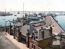 Southhampton Pier England Also Titanic S Pier Southampton England Southampton England