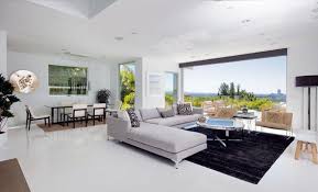 Harry Styles Vende La Sua Villa Di Hollywood Perdendo 1 Milione Tabloit