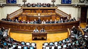 Assembleia da república a natureza da assembleia da republica é de ser um órgão representativo dos moçambicanos. Oe2020 Pcp Anuncia Abstencao E Garante Aprovacao Do Orcamento Mundo Portugues