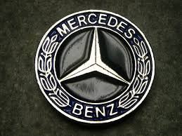 Mercedes Logo Mercedes Benz Car Symbol Meaning And History Car Mercedes Logo Mercedes Mercedes Benz Logo