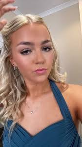 Amber Lippert's Instagram, Twitter & Facebook