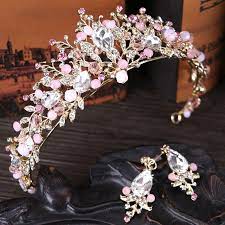 Pin By Wedding Diary On Todo De 15 Anos In 2021 Crystal Bridal Tiaras Bridal Crown Tiara Bridal Tiara