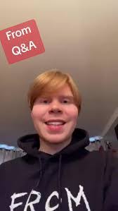 Miranda Smiley's Instagram, Twitter & Facebook