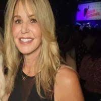 Lori Worley's Instagram, Twitter & Facebook