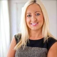 Donna Ashbrook's Instagram, Twitter & Facebook