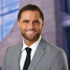 Andrew Mello's Instagram, Twitter & Facebook