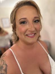 Profile for LindsayThames_Hair