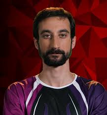 THE QUAKE PUB :: COMPARE