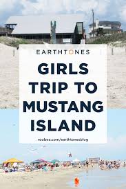 Girls Trip To Port Aransas Texas On Mustang Island Roo Bea Design Co Mustang Island Texas Weekend Getaways Family Vacations In Texas
