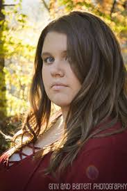 Ashley Darr's Instagram, Twitter & Facebook