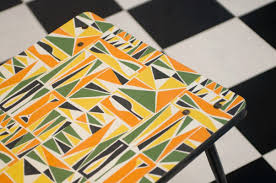 Cedar roots 3 leg coffee table, cedar, 15.5x19x21 by greenage. 50s Coffee Table Vintage Printed Formica Colorful Design Colorful Black Metal Base 50s 1950