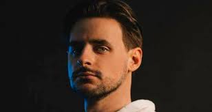 Mixing & Mastering Engineers, Producers & Songwriters who worked with The  high