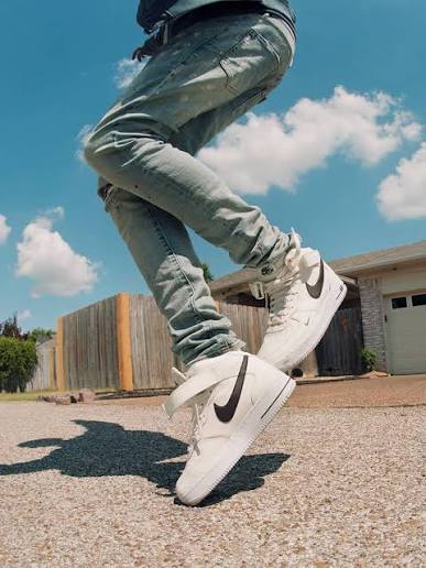 The Best Nike High-Top Sneakers You Can Buy Right Now | Articles 'OGC'.  Nike.com