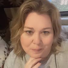 One recipe that is sure to please during the holidays: @Vivian Howard's  Date, Pecan and Bacon Cheeseball. (Pro tip: make 2 and stash one in the  freezer for later.) http://www.achefslifeseries.com/recipes/32