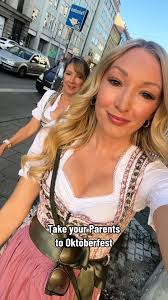 Take your Parents to Oktoberfest #oktoberfest #wheelofdeath #parents  #munich #germany #beer #leederhosen #dirndl #hendl #wiesn #bavaria #tracht  #prost #servus #dad #mom #daughter