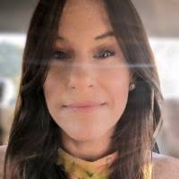 1100+ "Robyn" profiles