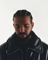 Summer Drake's Instagram, Twitter & Facebook