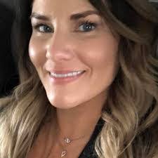 Audrey Hutton's Instagram, Twitter & Facebook