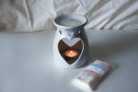 Do Wax Melts Stop Smelling? – Serathena