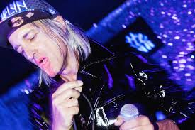 Once again @urbanity_chic captured some truly fantastic photos from the  @markieduhmodel show this past Saturday at @lafayettebar!! Thank you so  much @djbradfscott for letting us get messy with the paint!! (sorry! lol)