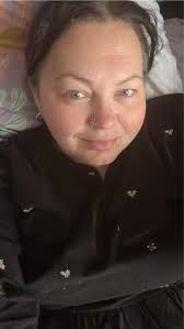 Happy boxing day How is your going Me: very busy